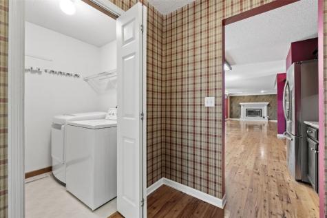 1905 Charleston Drive Marion IA 52302