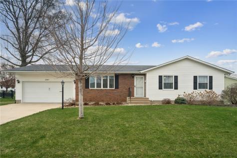 2201 Balsam Drive SW Cedar Rapids IA 52404