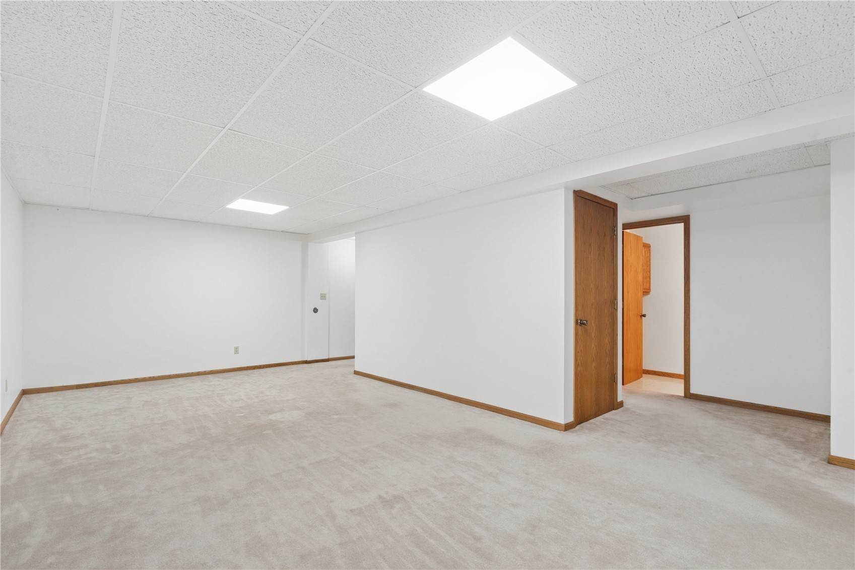2201 Balsam Drive SW Cedar Rapids IA 52404