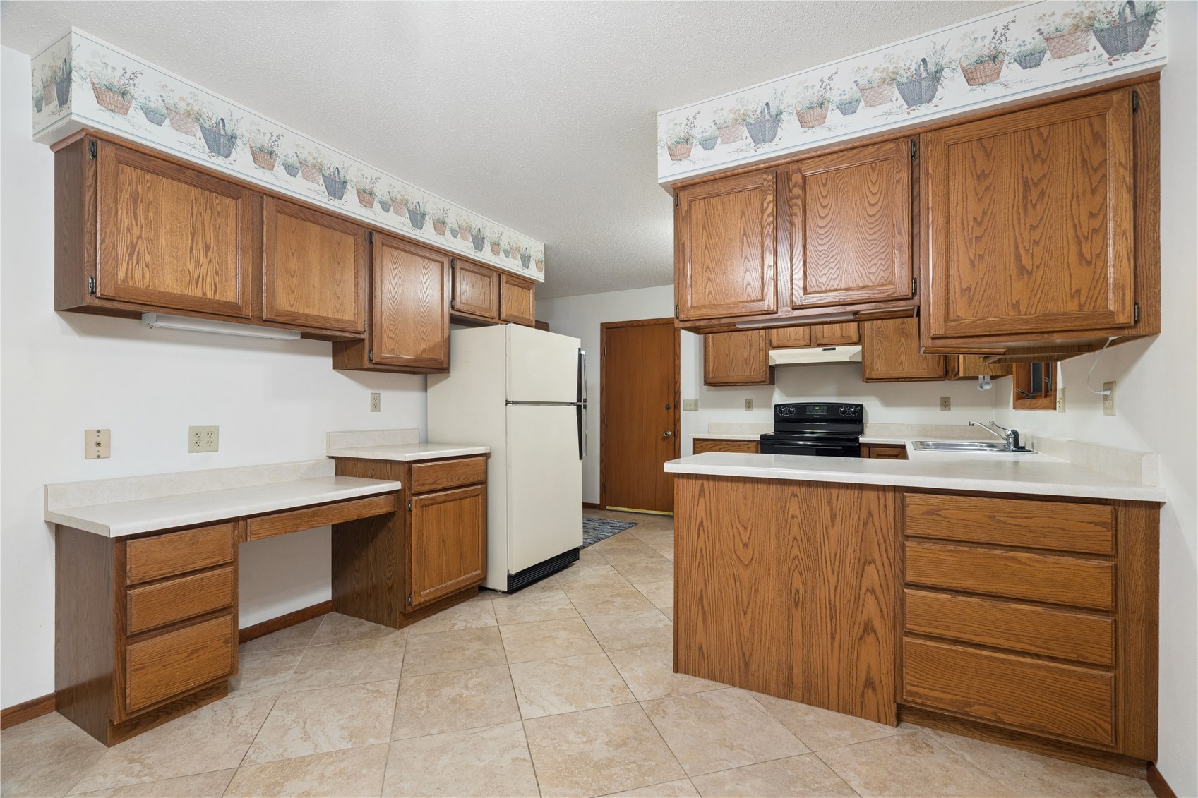 2201 Balsam Drive SW Cedar Rapids IA 52404