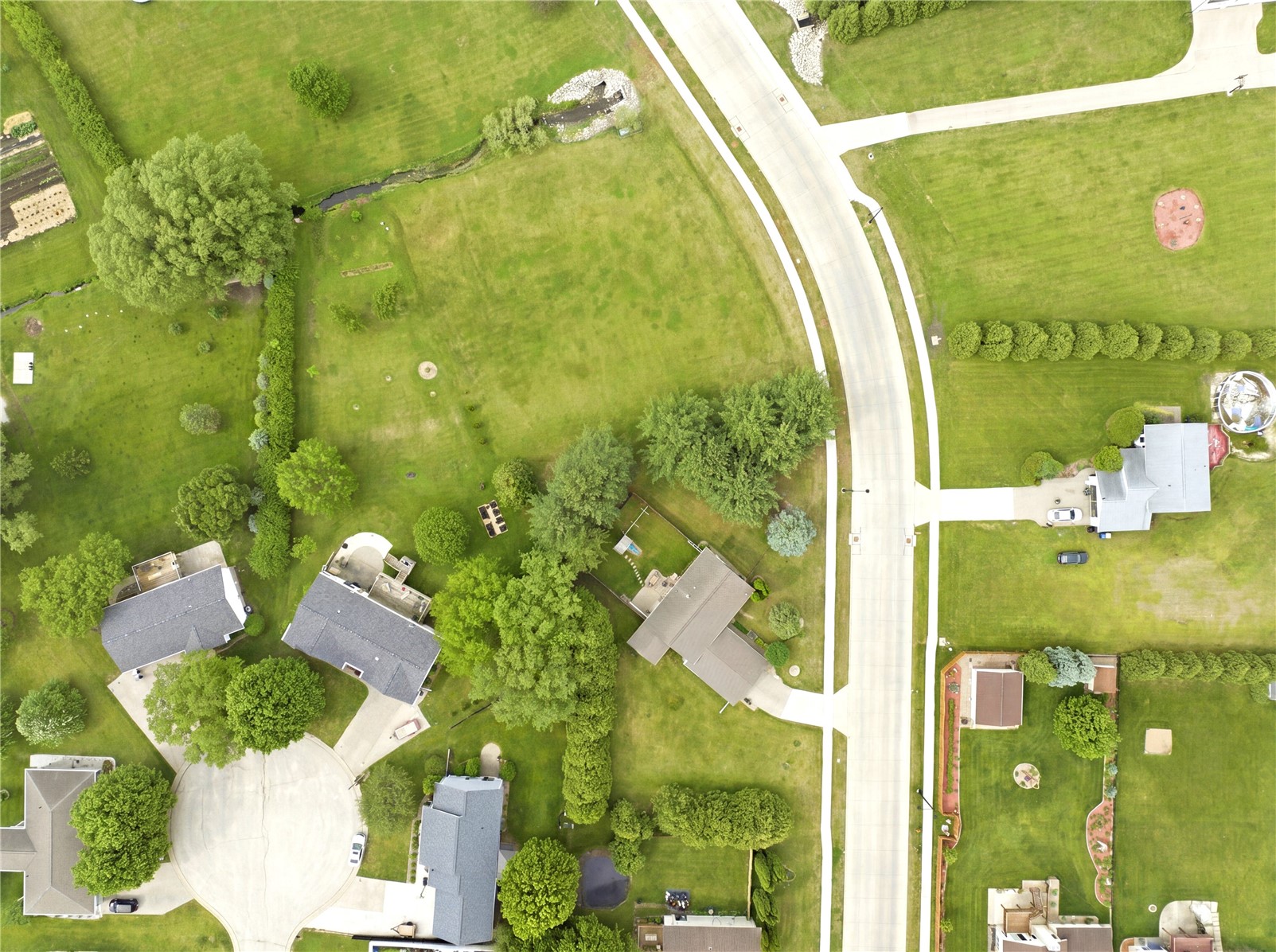 105 Richland Avenue Urbana IA 52345