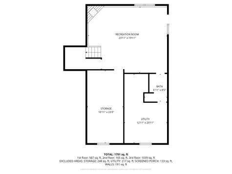 105 Richland Avenue Urbana IA 52345