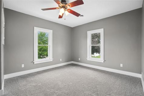 312 4th Avenue Clarence IA 52216
