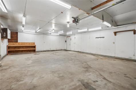 312 4th Avenue Clarence IA 52216