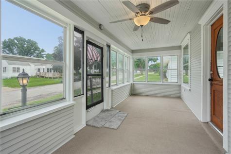 312 4th Avenue Clarence IA 52216