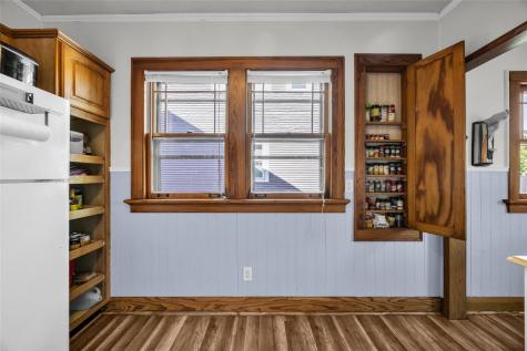 1536 7th Avenue SE Cedar Rapids IA 52403