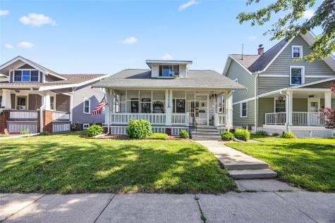 1536 7th Avenue SE Cedar Rapids IA 52403