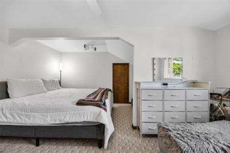 1536 7th Avenue SE Cedar Rapids IA 52403
