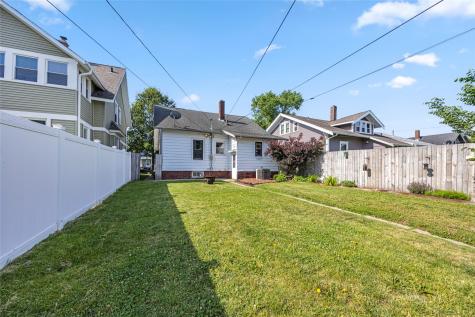 1536 7th Avenue SE Cedar Rapids IA 52403