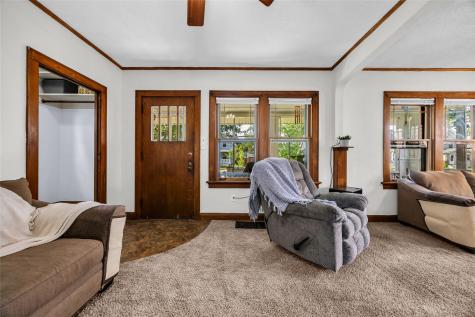 1536 7th Avenue SE Cedar Rapids IA 52403