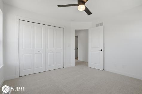 1305 Frontier Loop Iowa City IA 52246
