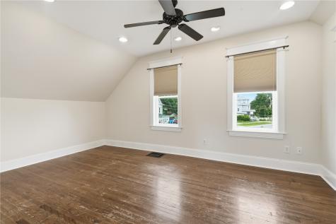 681 Central Avenue Marion IA 52302