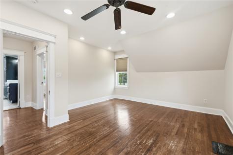 681 Central Avenue Marion IA 52302