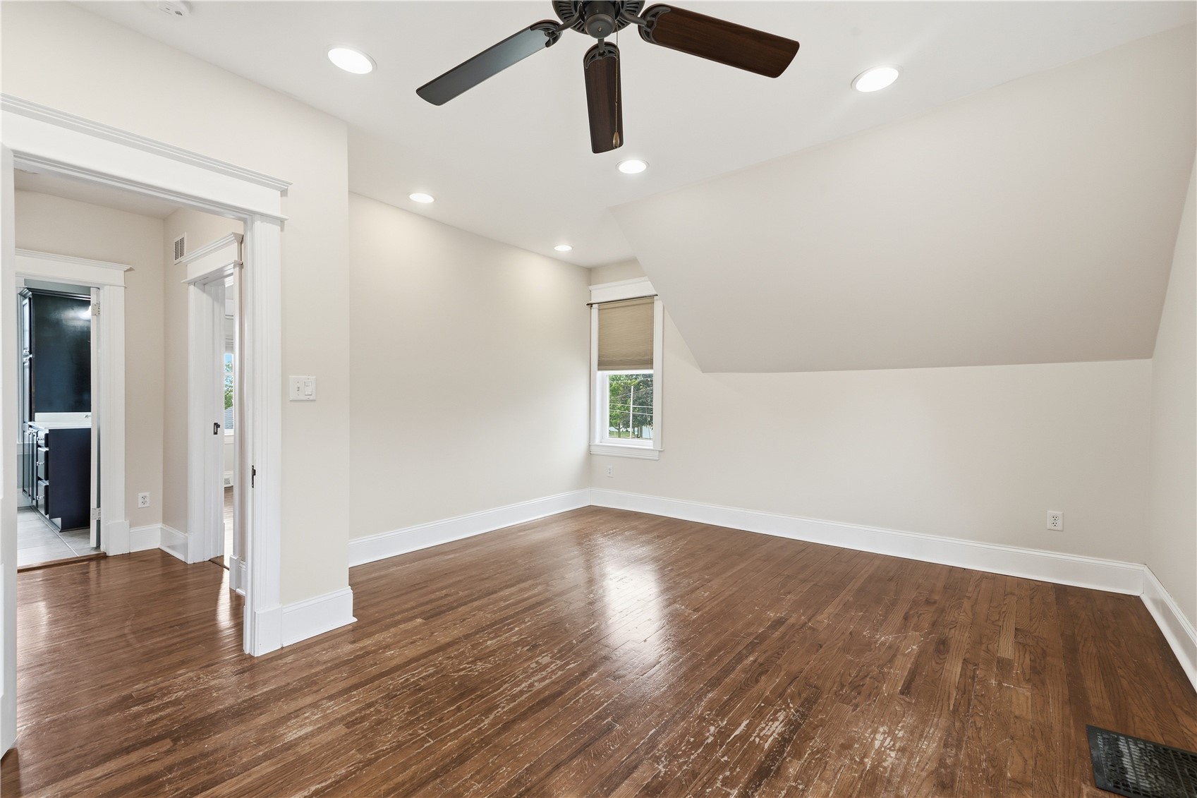 681 Central Avenue Marion IA 52302