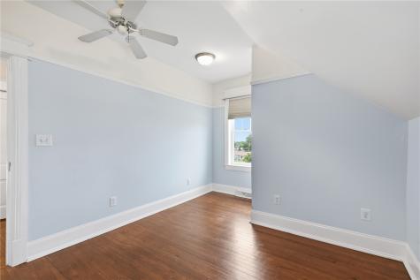 681 Central Avenue Marion IA 52302