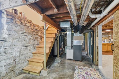 681 Central Avenue Marion IA 52302