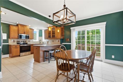 681 Central Avenue Marion IA 52302