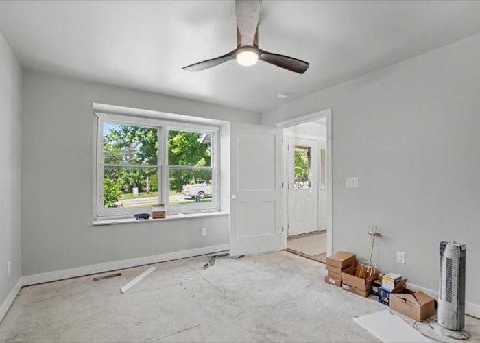 923 12th Avenue Coralville IA 52241