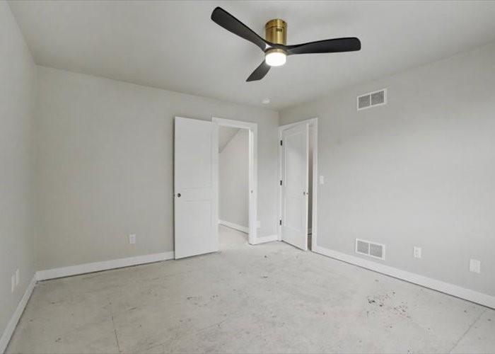 923 12th Avenue Coralville IA 52241