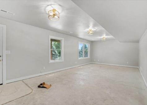923 12th Avenue Coralville IA 52241