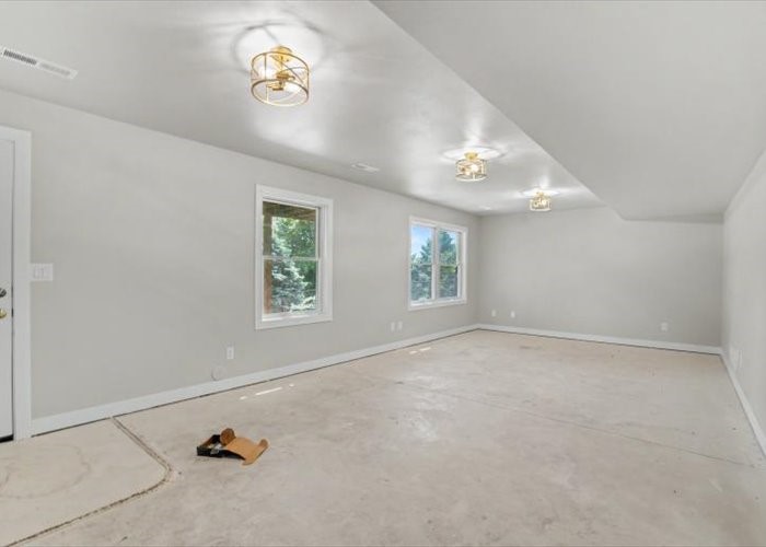 923 12th Avenue Coralville IA 52241
