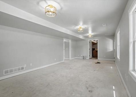 923 12th Avenue Coralville IA 52241