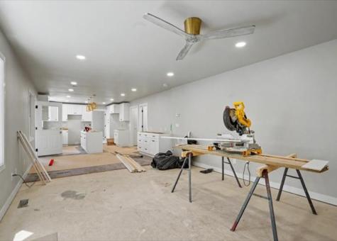 923 12th Avenue Coralville IA 52241