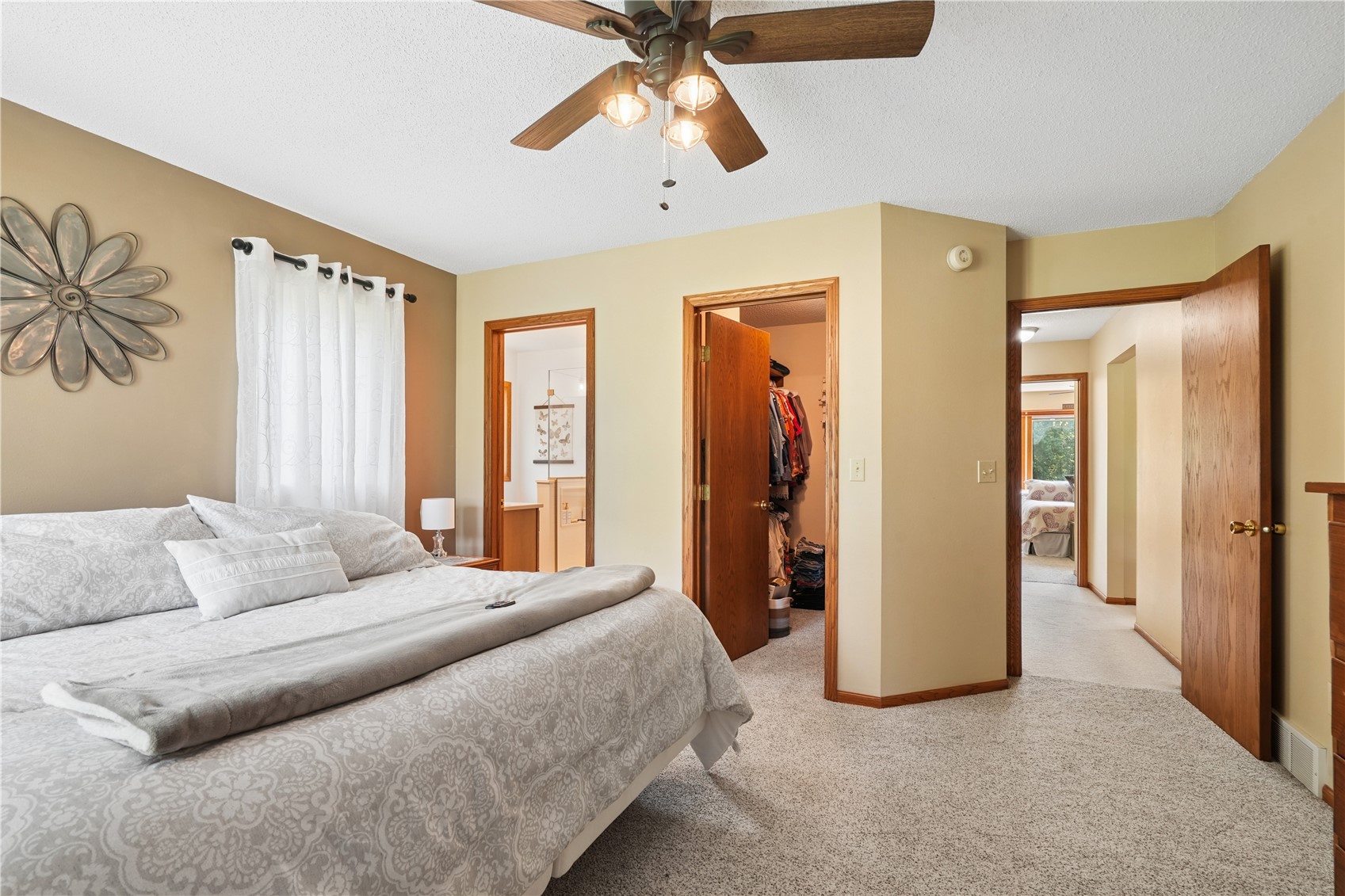 4131 Cedar Heights Trail Center Point IA 52213