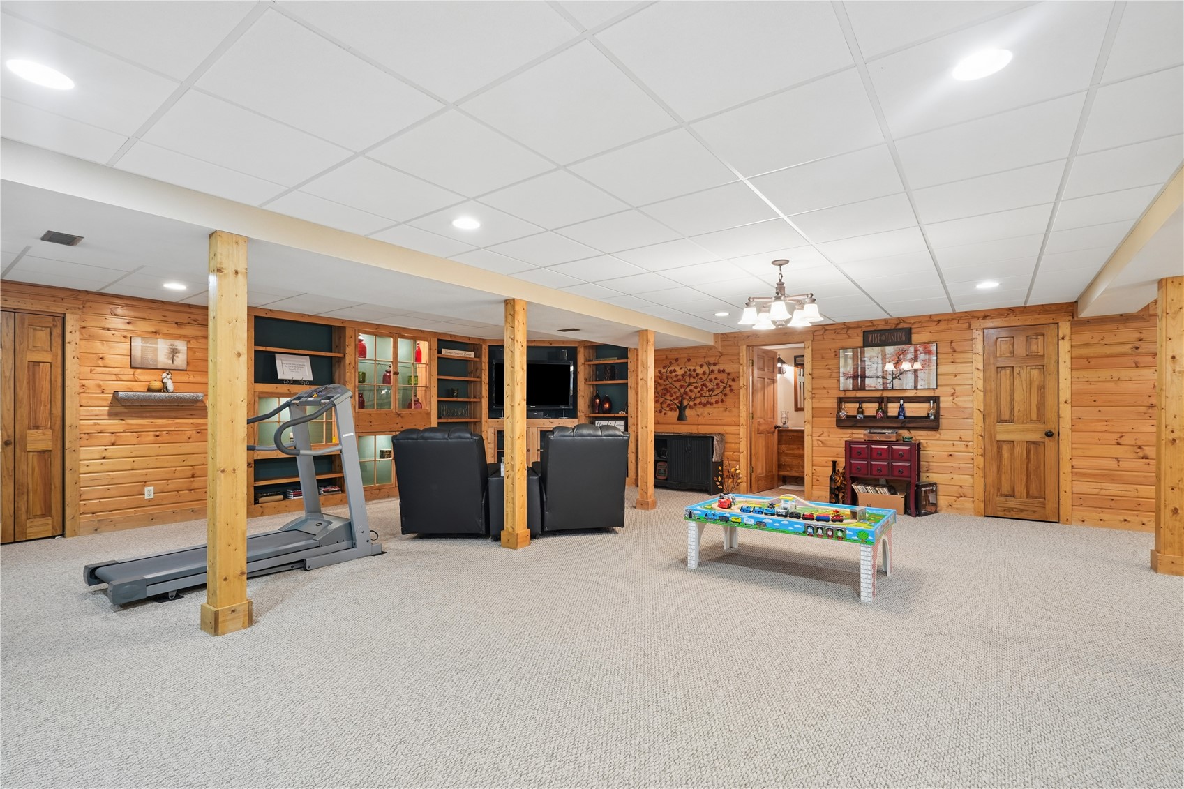 4131 Cedar Heights Trail Center Point IA 52213