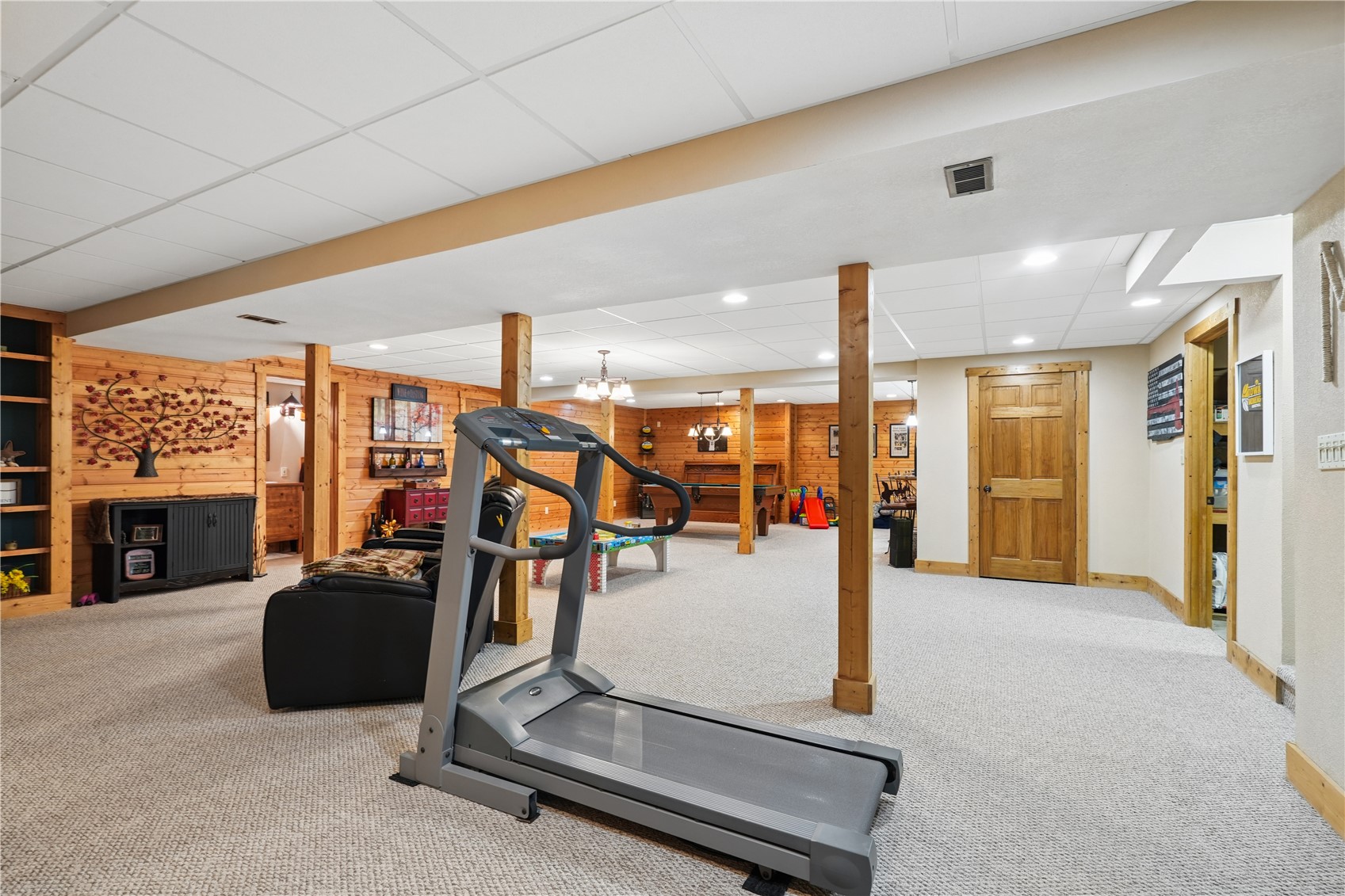 4131 Cedar Heights Trail Center Point IA 52213