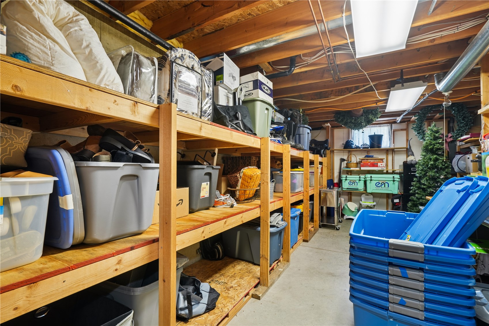4131 Cedar Heights Trail Center Point IA 52213