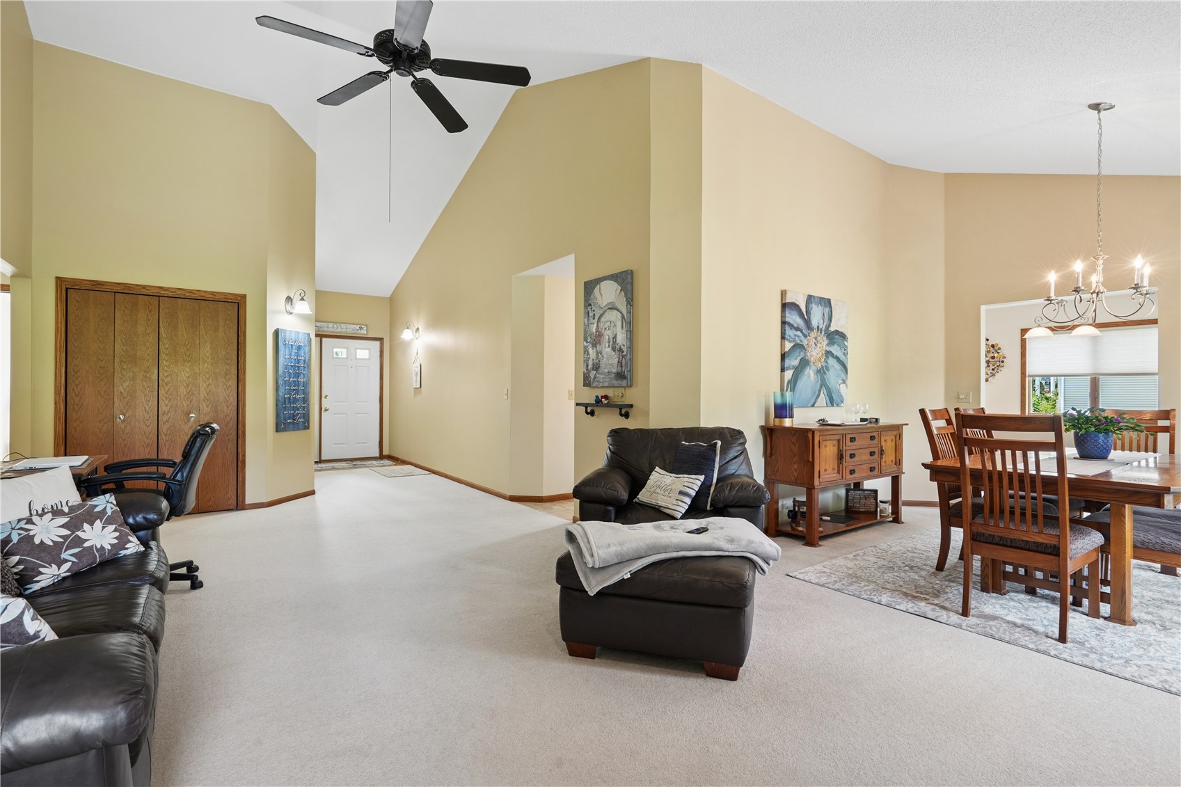 4131 Cedar Heights Trail Center Point IA 52213