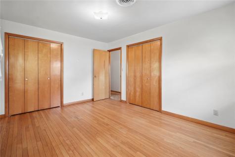 601 Hall Avenue Lowden IA 52255