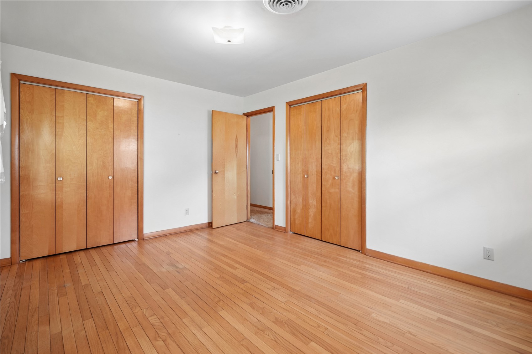 601 Hall Avenue Lowden IA 52255