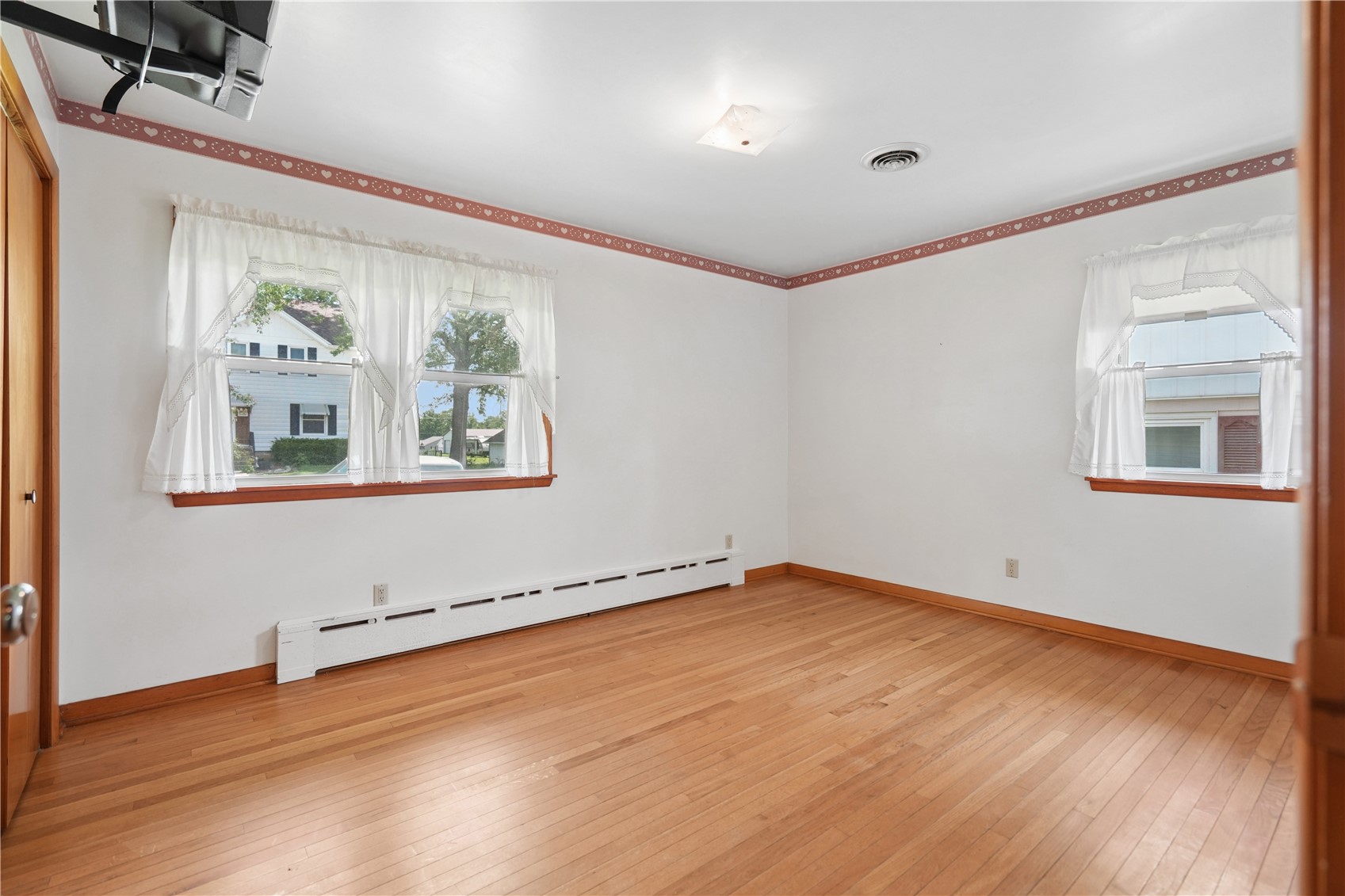 601 Hall Avenue Lowden IA 52255