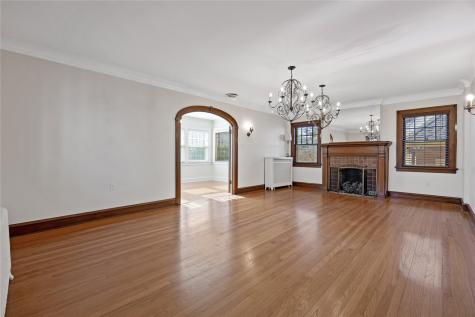2101 Washington Avenue SE Cedar Rapids IA 52403