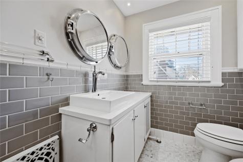 2101 Washington Avenue SE Cedar Rapids IA 52403