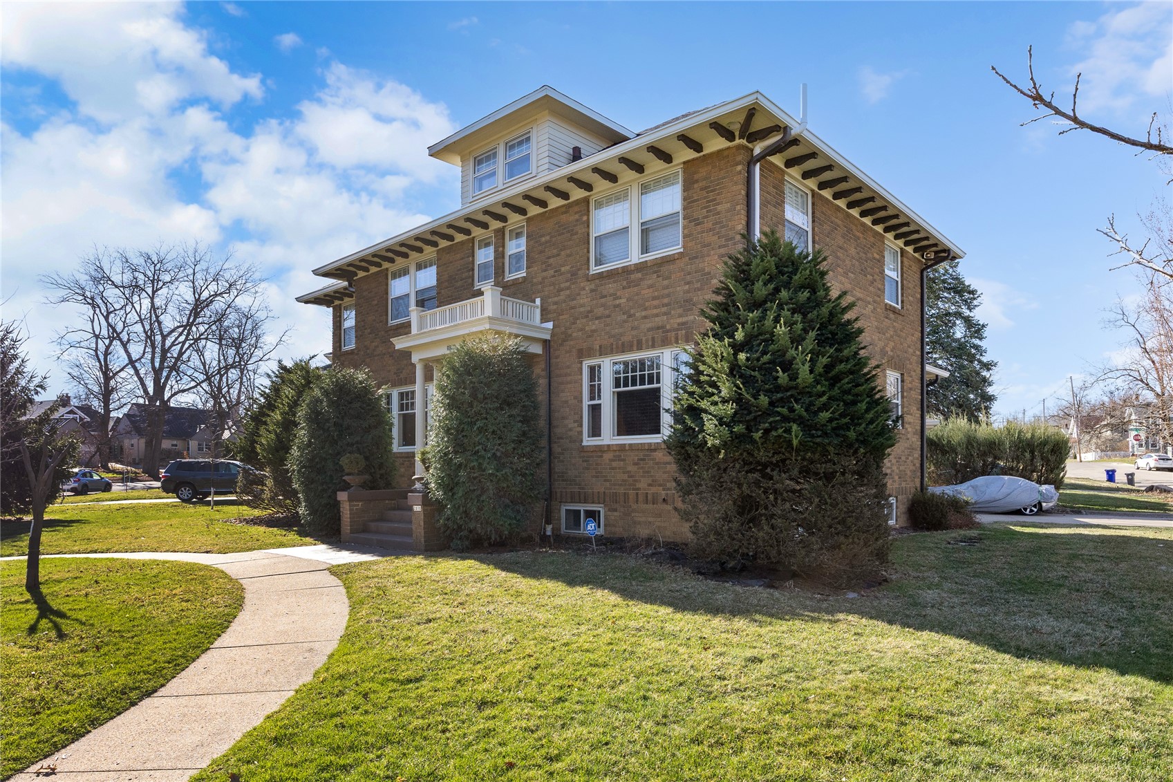 2101 Washington Avenue SE Cedar Rapids IA 52403