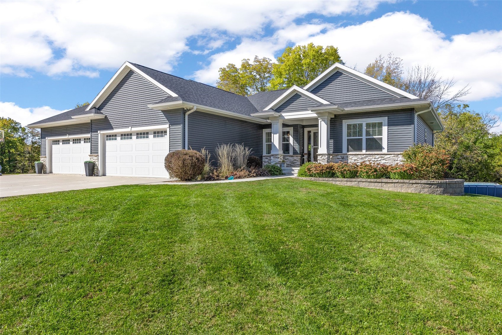 22402 102nd Street Anamosa IA 52205