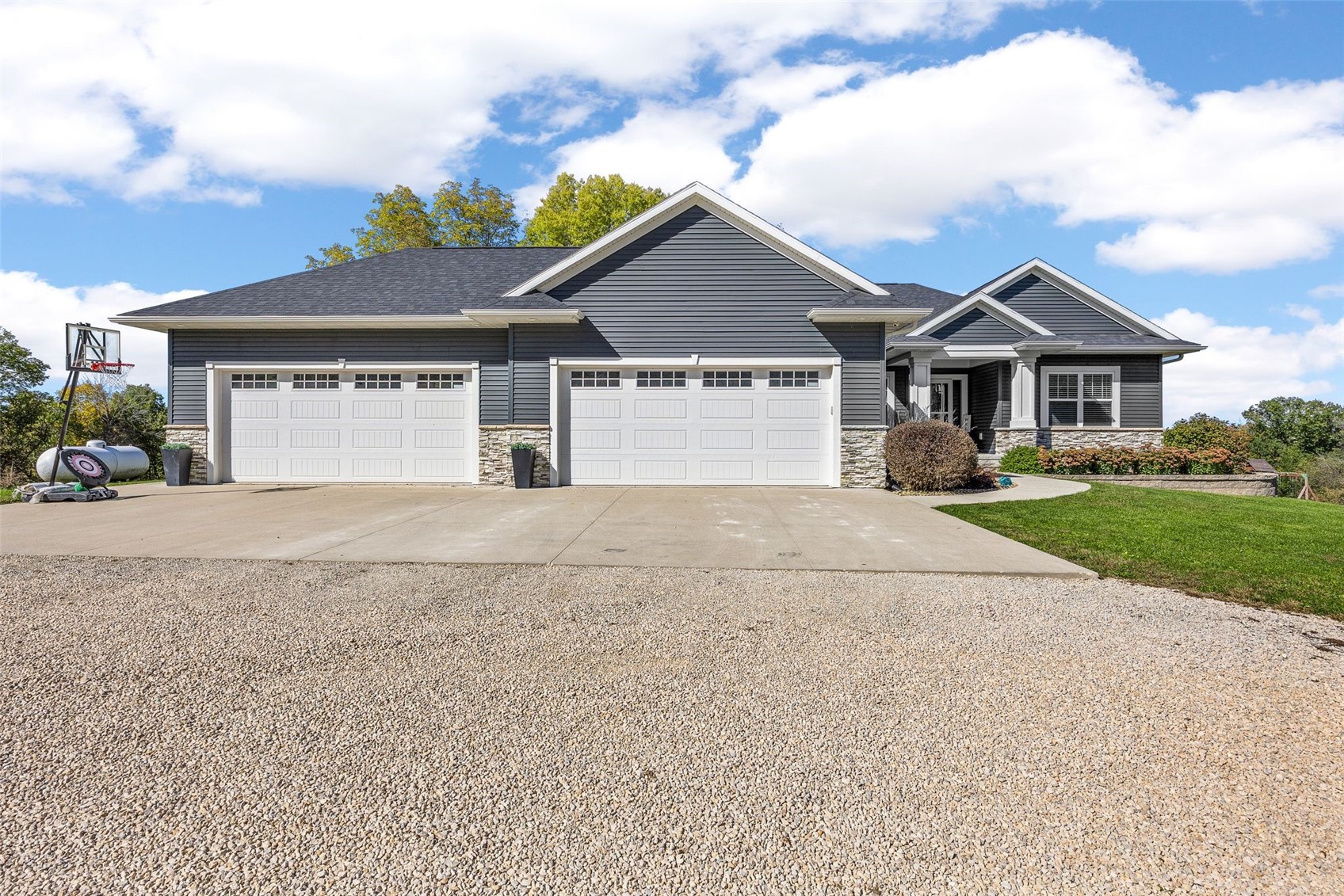 22402 102nd Street Anamosa IA 52205