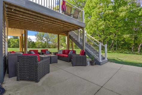 22402 102nd Street Anamosa IA 52205