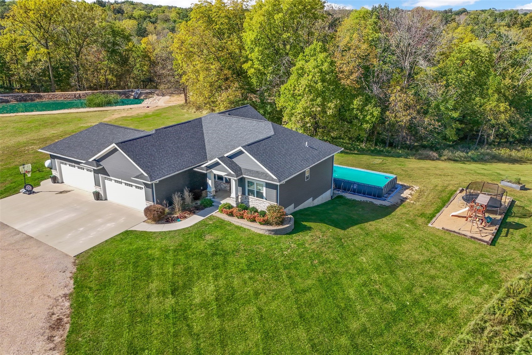 22402 102nd Street Anamosa IA 52205