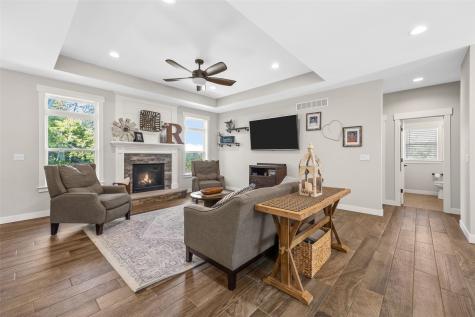 22402 102nd Street Anamosa IA 52205