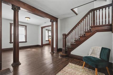 1312 Burch Avenue NW Cedar Rapids IA 52405
