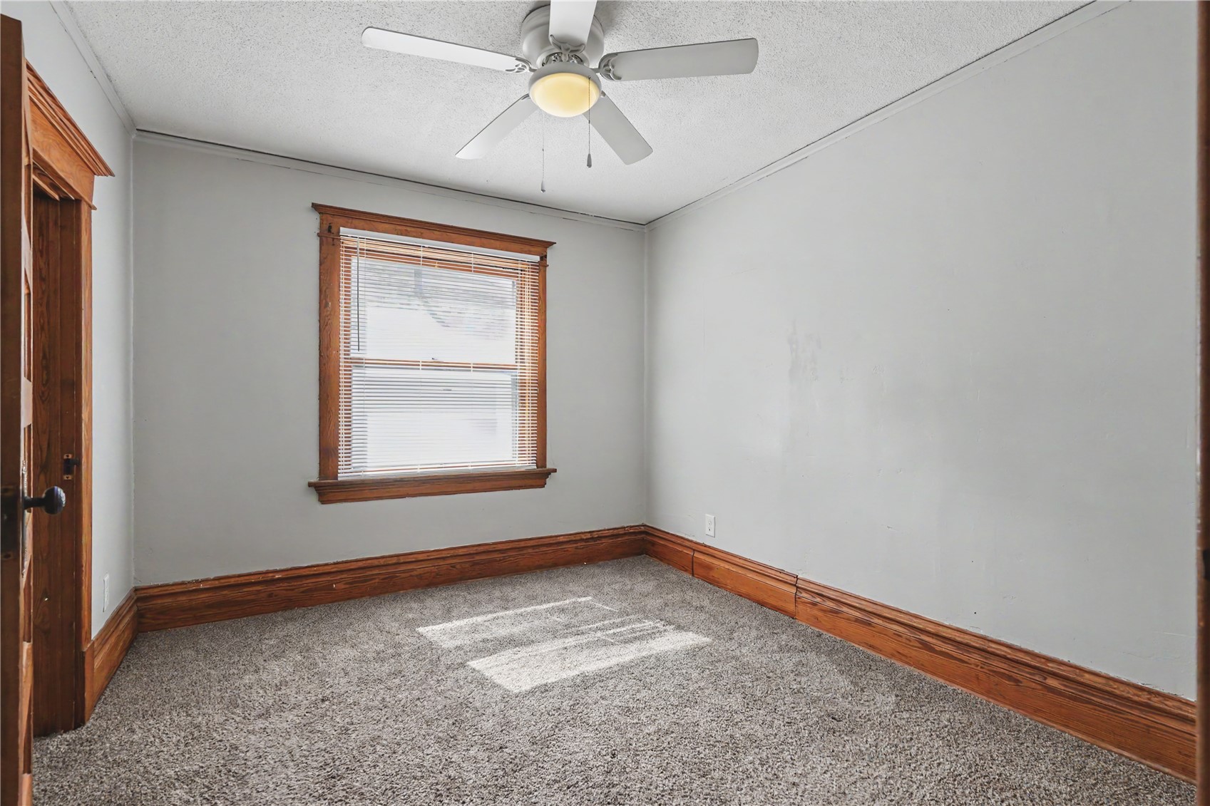 1312 Burch Avenue NW Cedar Rapids IA 52405
