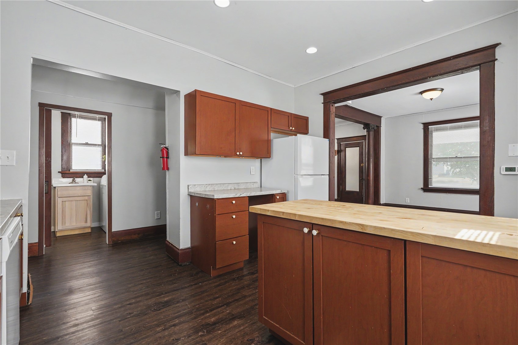 1312 Burch Avenue NW Cedar Rapids IA 52405