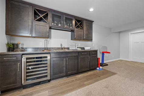 6415 Ushers Ridge Drive NE Cedar Rapids IA 52411