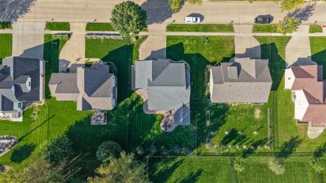 6415 Ushers Ridge Drive NE Cedar Rapids IA 52411