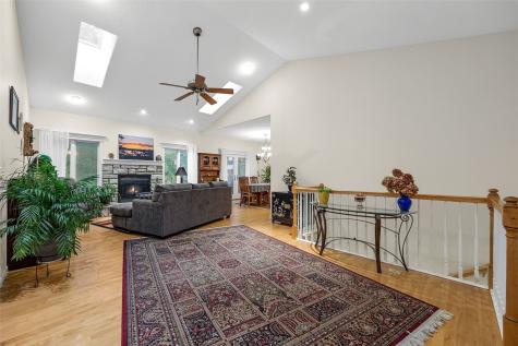 4020 Riverview Lane NE Iowa City IA 52240