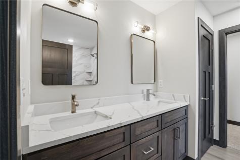 1210 Osage Lane North Liberty IA 52317